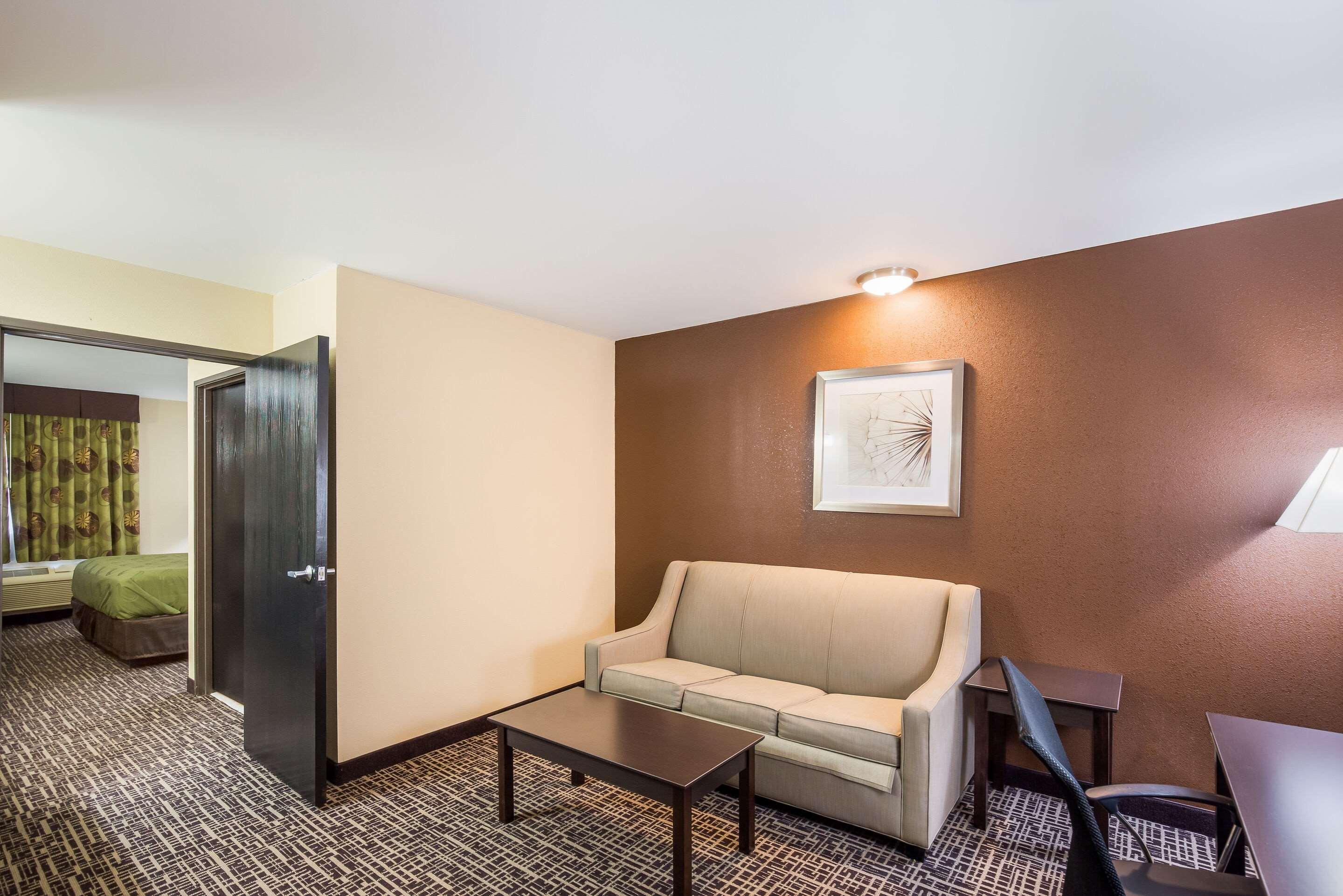 Quality Inn & Suites Caseyville - St Louis Ngoại thất bức ảnh