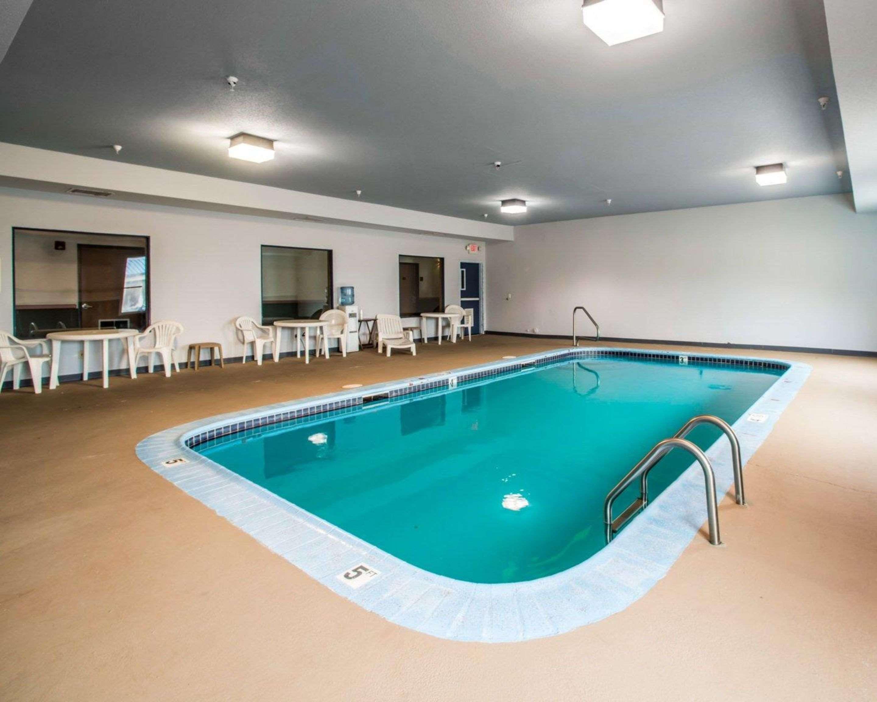 Quality Inn & Suites Caseyville - St Louis Ngoại thất bức ảnh
