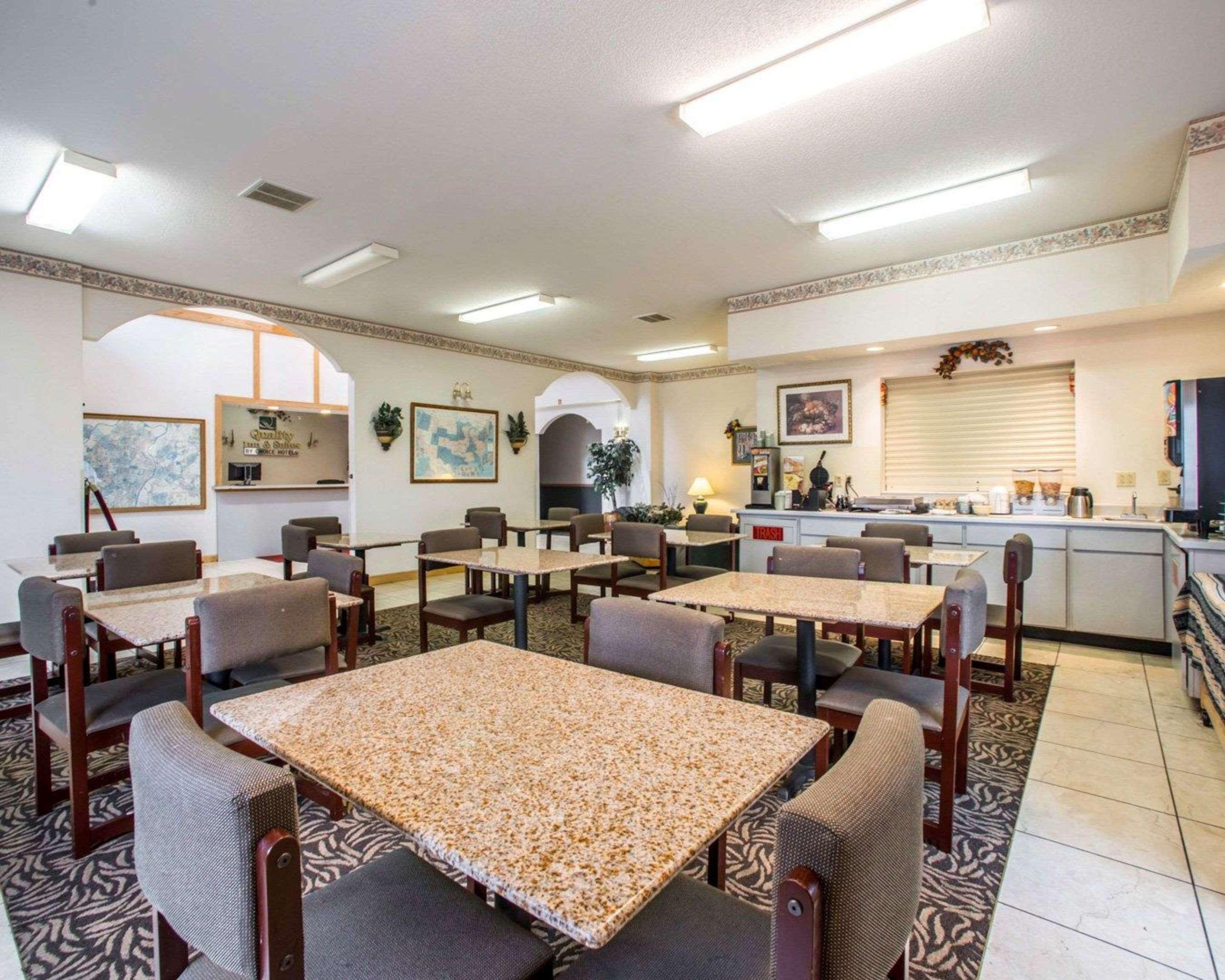 Quality Inn & Suites Caseyville - St Louis Ngoại thất bức ảnh