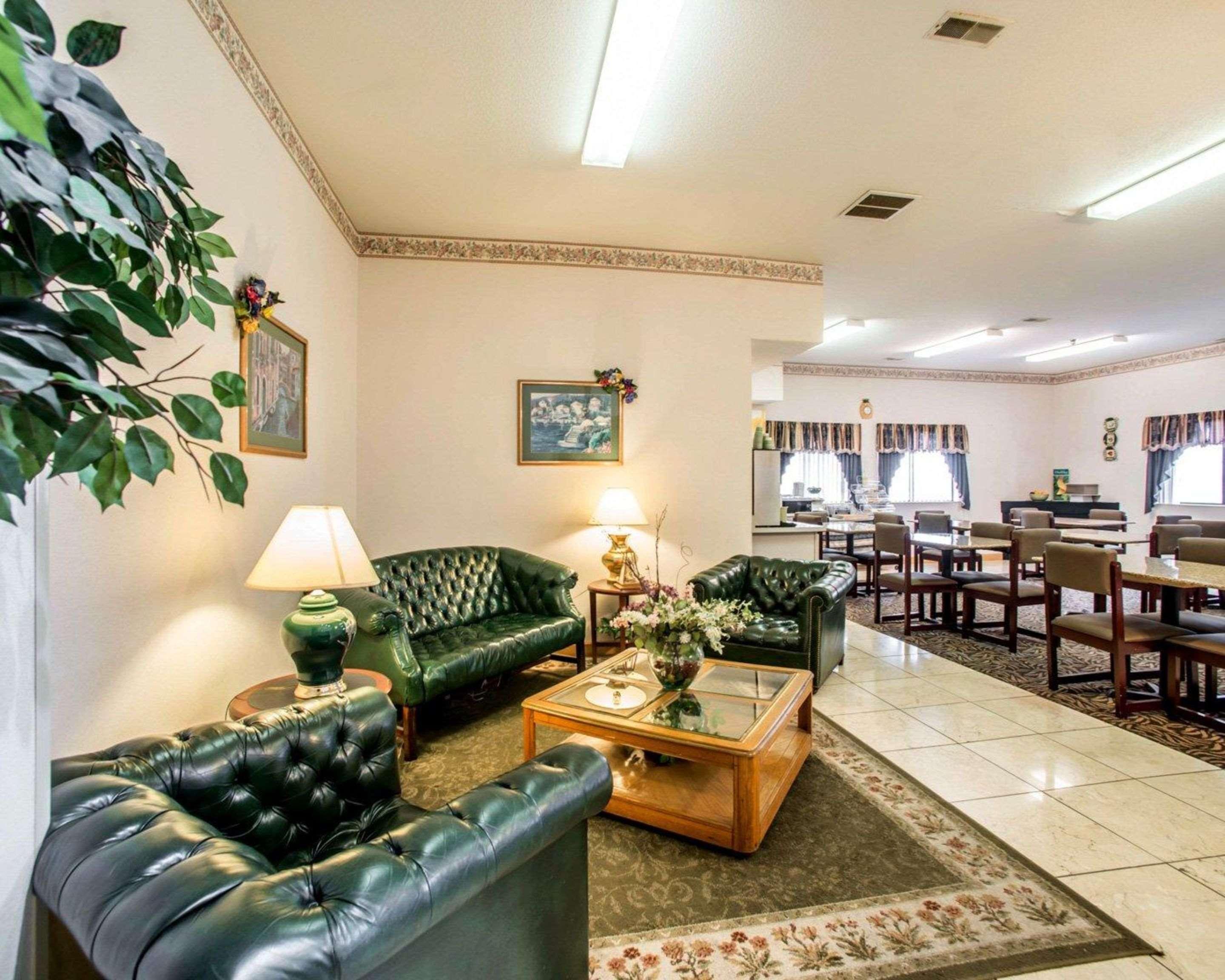 Quality Inn & Suites Caseyville - St Louis Ngoại thất bức ảnh