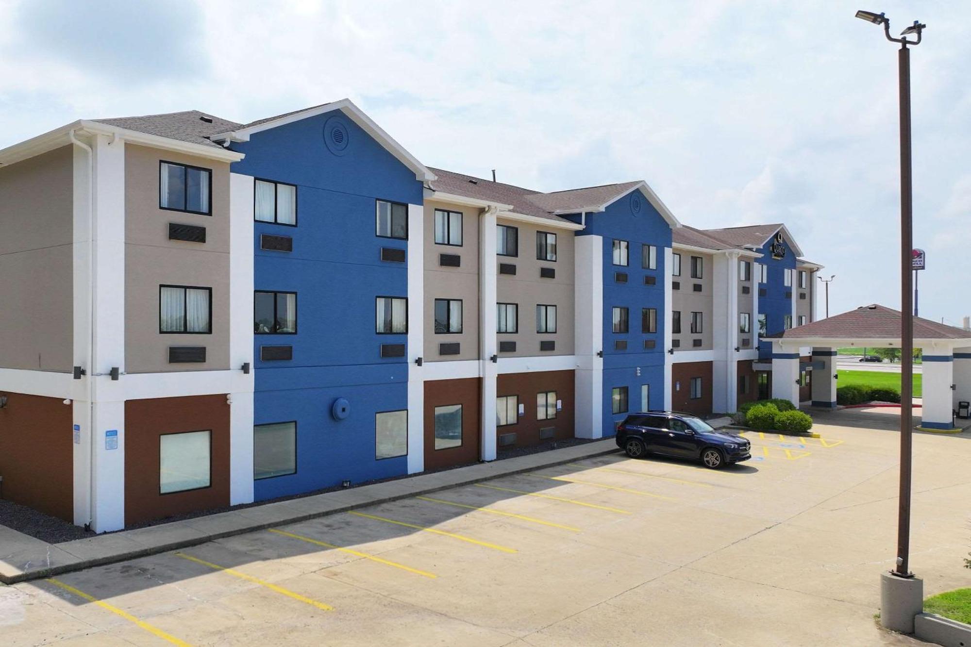 Quality Inn & Suites Caseyville - St Louis Ngoại thất bức ảnh