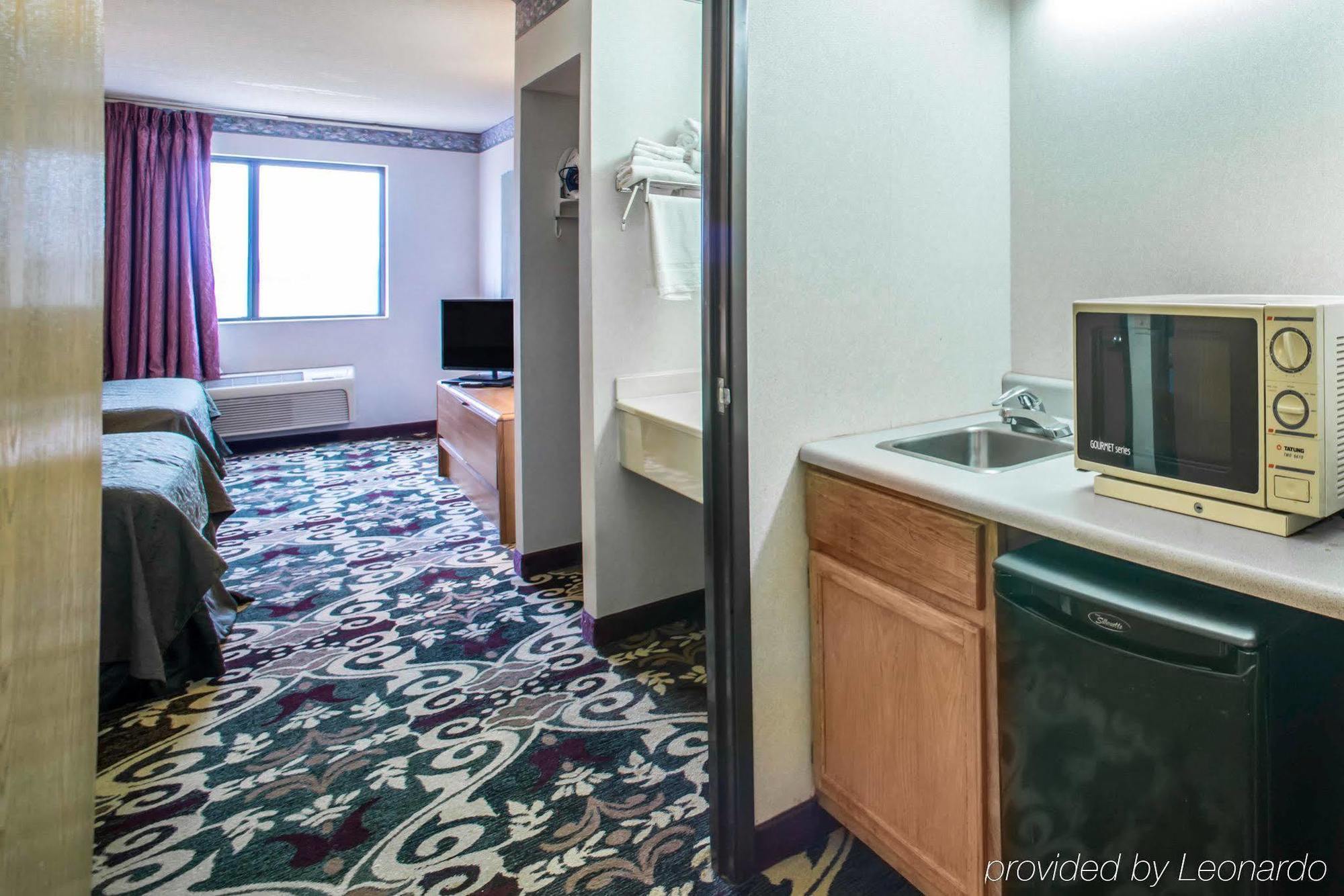 Quality Inn & Suites Caseyville - St Louis Ngoại thất bức ảnh