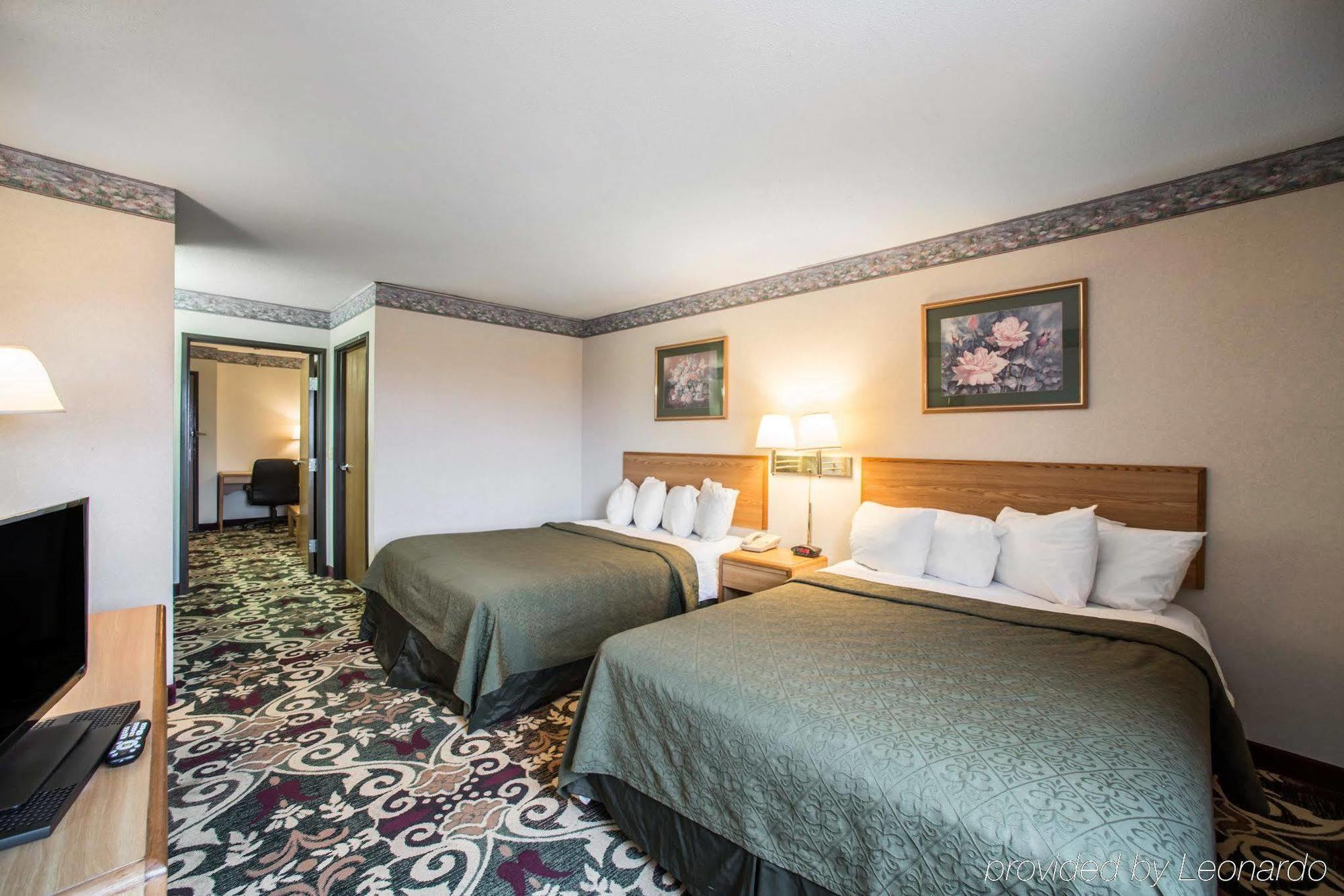 Quality Inn & Suites Caseyville - St Louis Ngoại thất bức ảnh